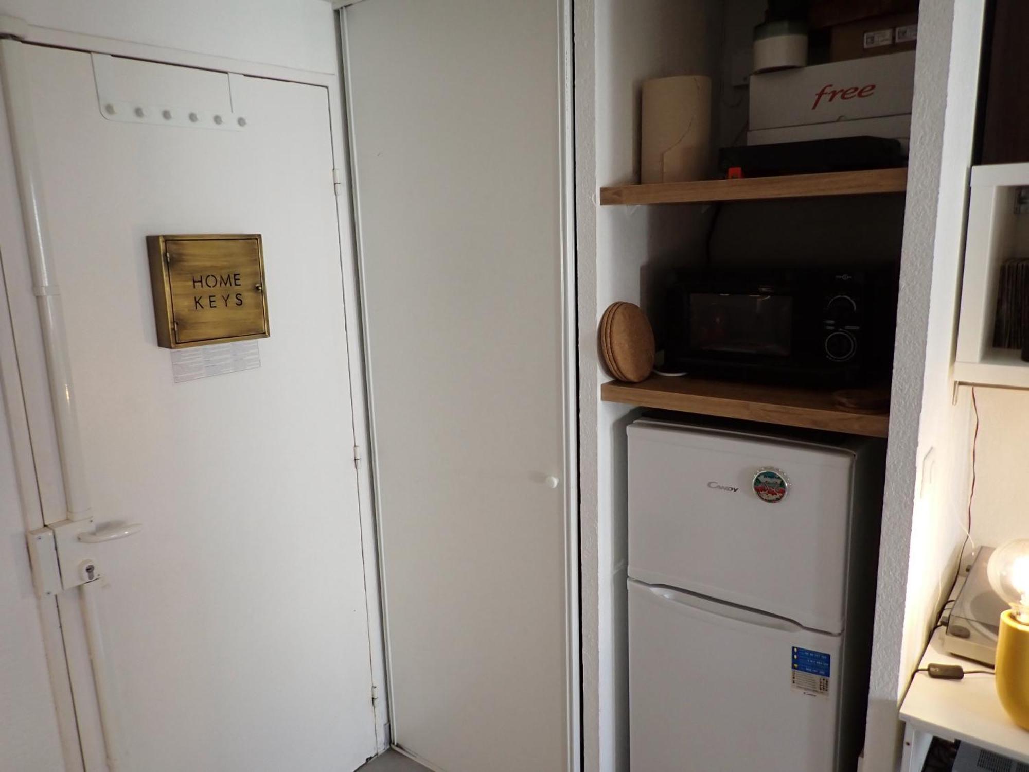 Suite 1 Chambre, 1 Sejour, Climatise, Piscines, 400M De La Mer Ла-Лонд-ле-Мор Экстерьер фото